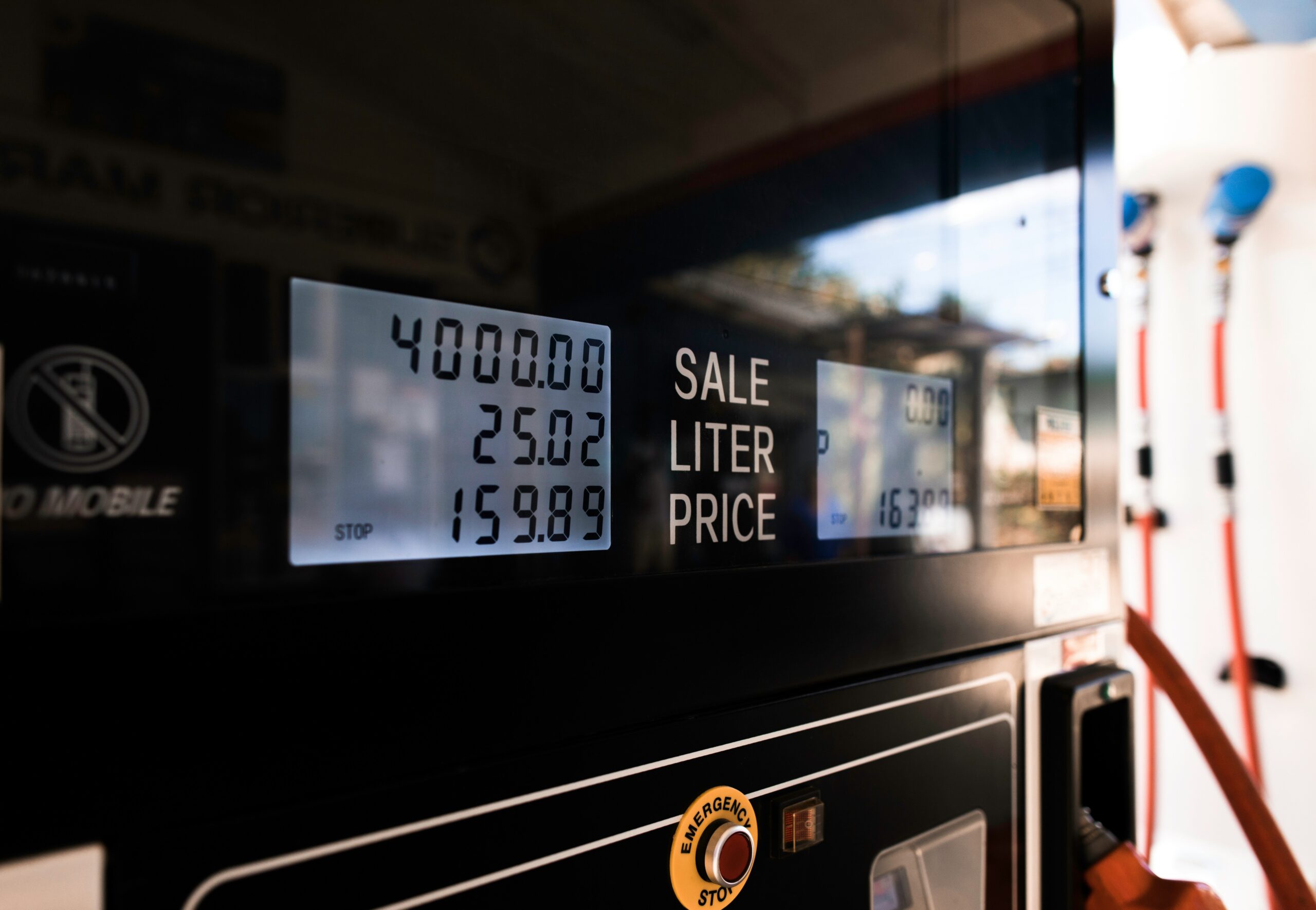 Why Do Some Gas Stations Offer Much Cheaper Fuel?